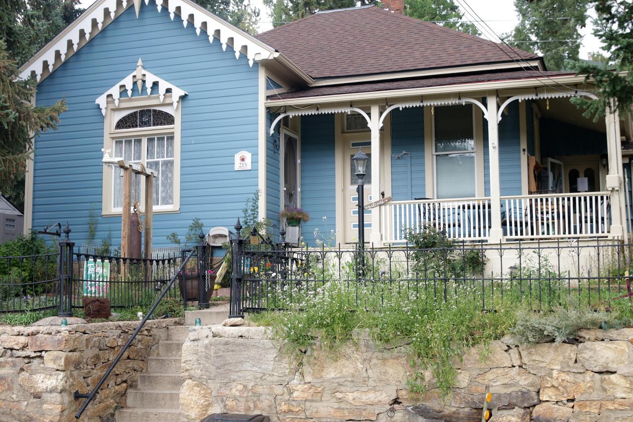 Skye Cottage Bed & Breakfast Central City Dış mekan fotoğraf