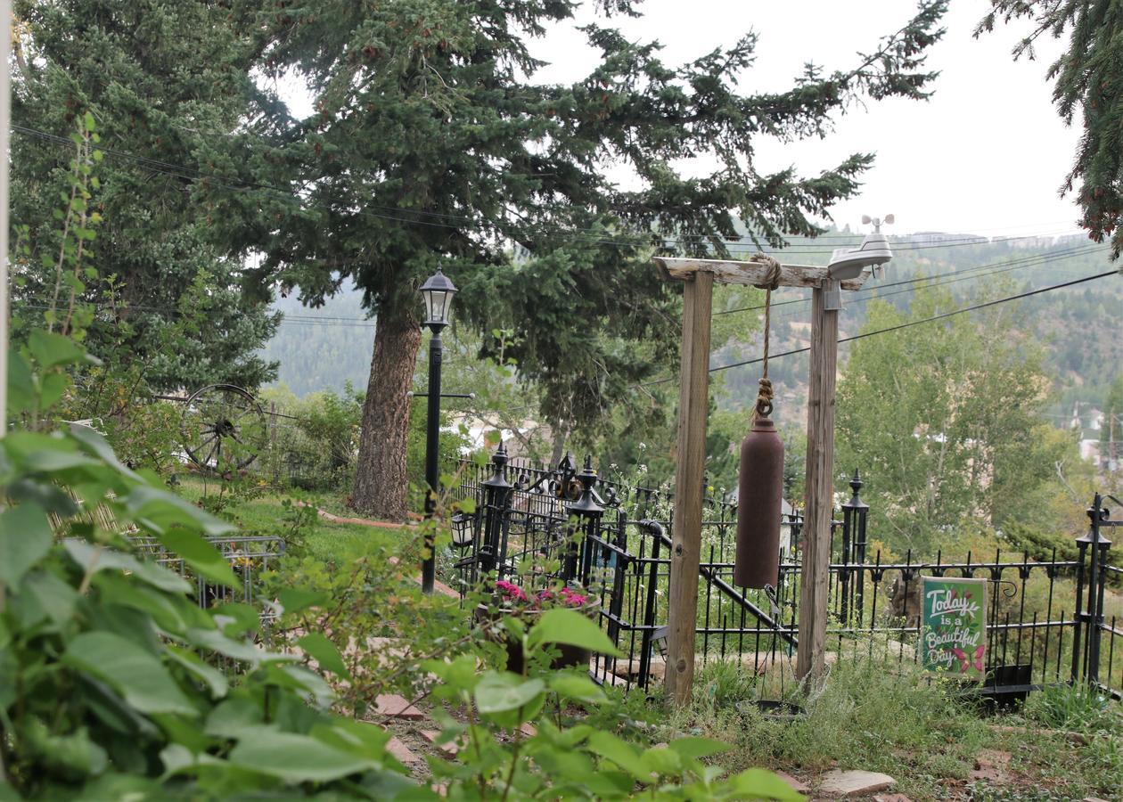 Skye Cottage Bed & Breakfast Central City Dış mekan fotoğraf